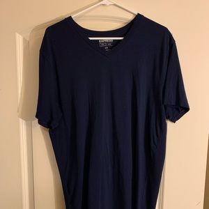 Blue vneck tshirt